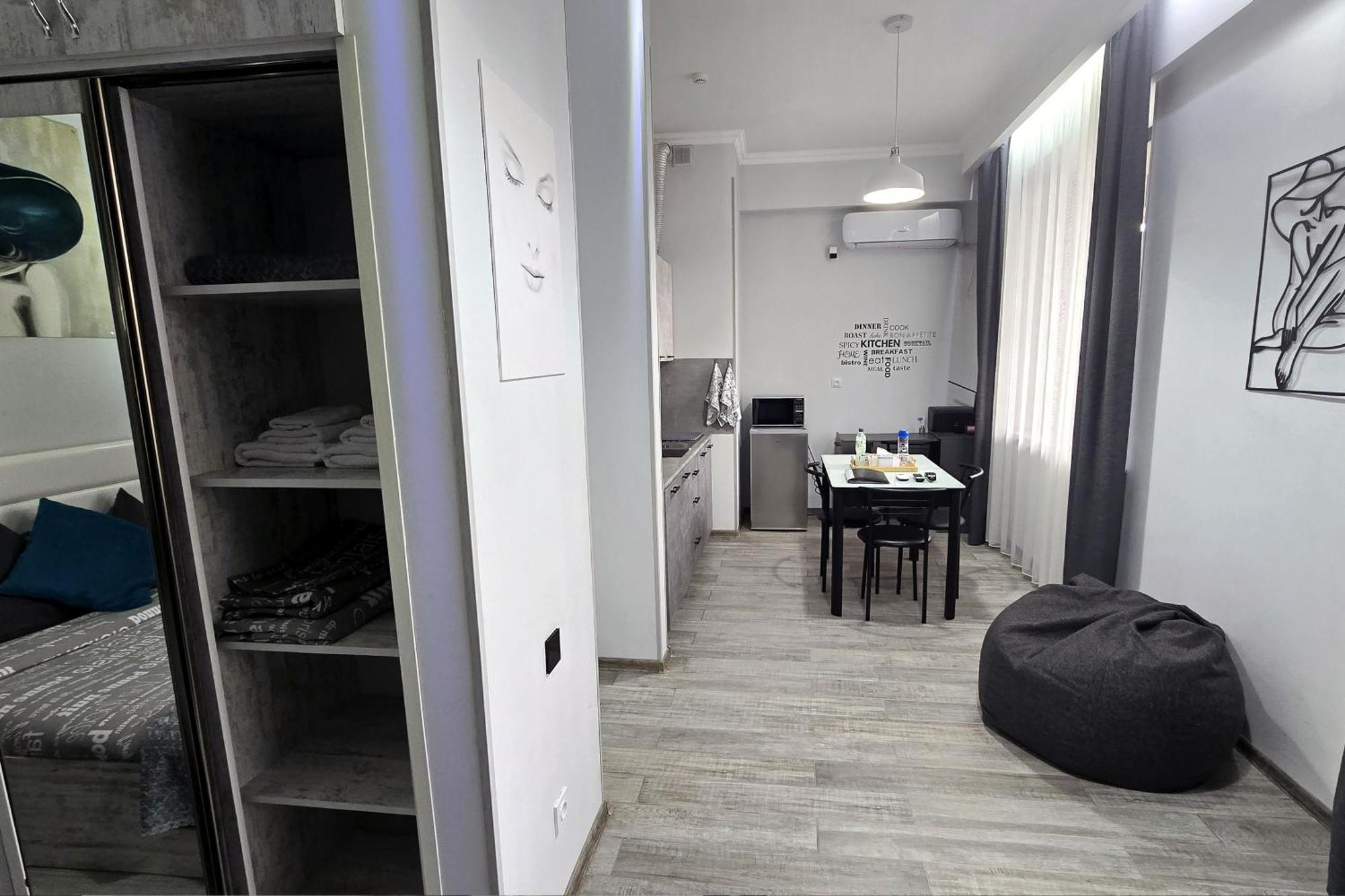 Ferienwohnung L&L. Erivan Exterior foto
